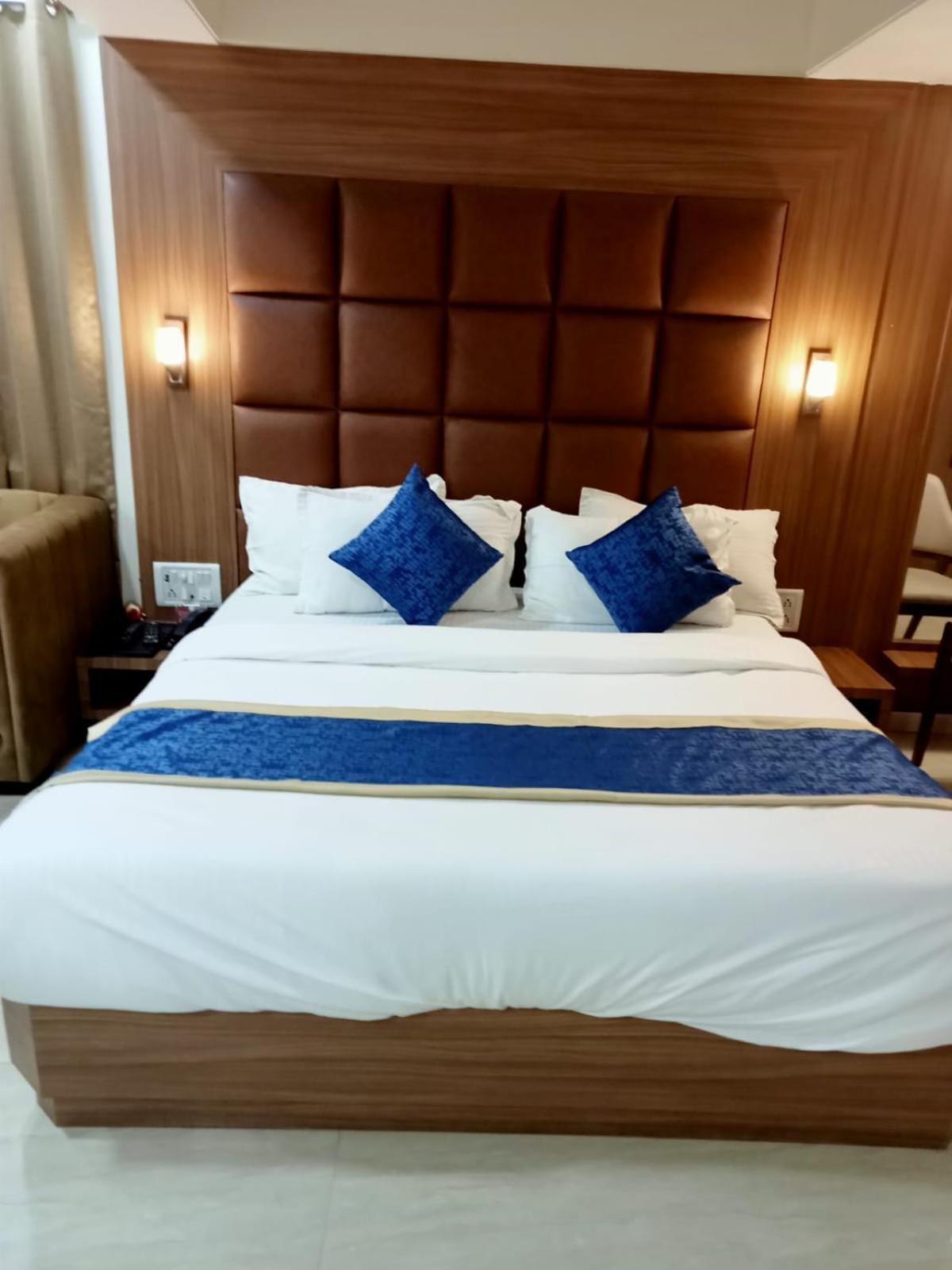 Hotel Jk Regency, Mumbai International Kültér fotó